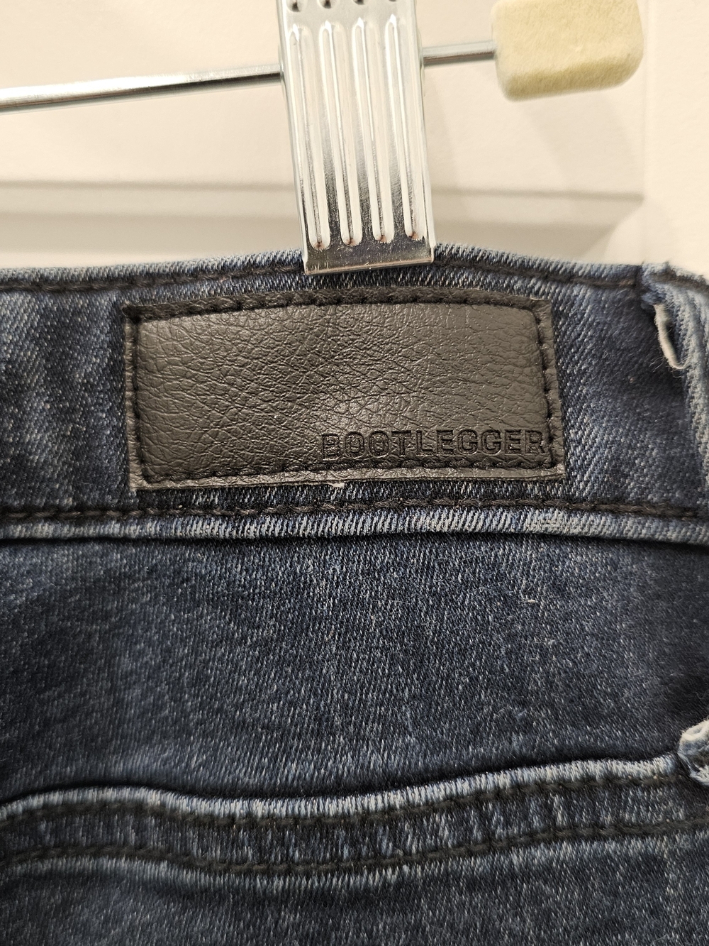 Bootlegger High Rise Boot Cut Jeans -27w - Picture 6 of 13